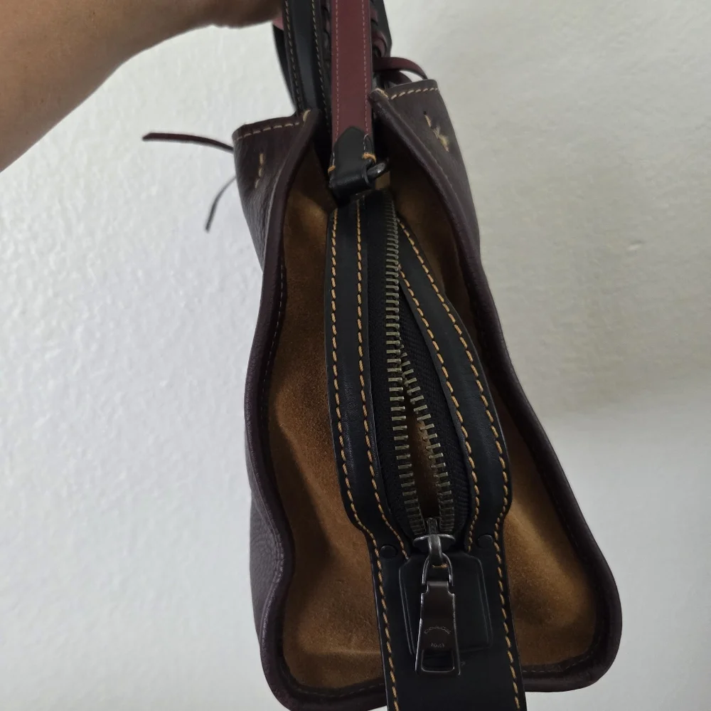 Coach Rogye 1941 Exc Condition Elegant Burgundy Leather Handbag Oxblood Color - Picture 4 of 7